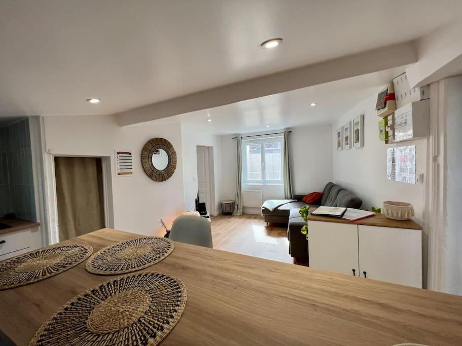 F2 *La Treille* Centre Historique Clermont Fd 3P Apartman Kültér fotó