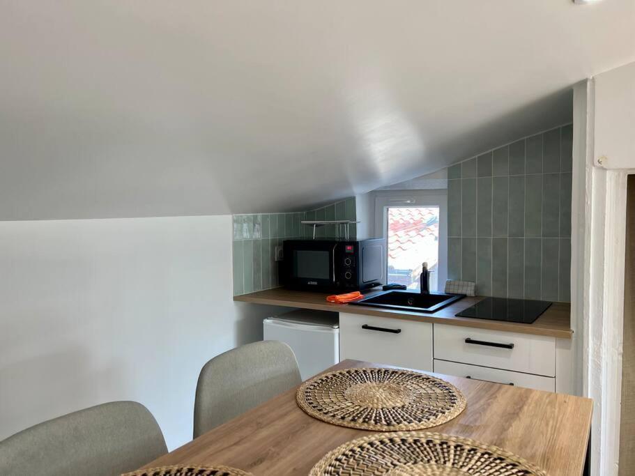 F2 *La Treille* Centre Historique Clermont Fd 3P Apartman Kültér fotó